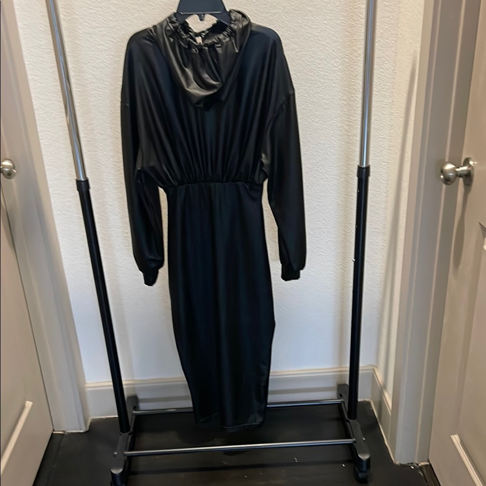Chic Black Hooded Dress